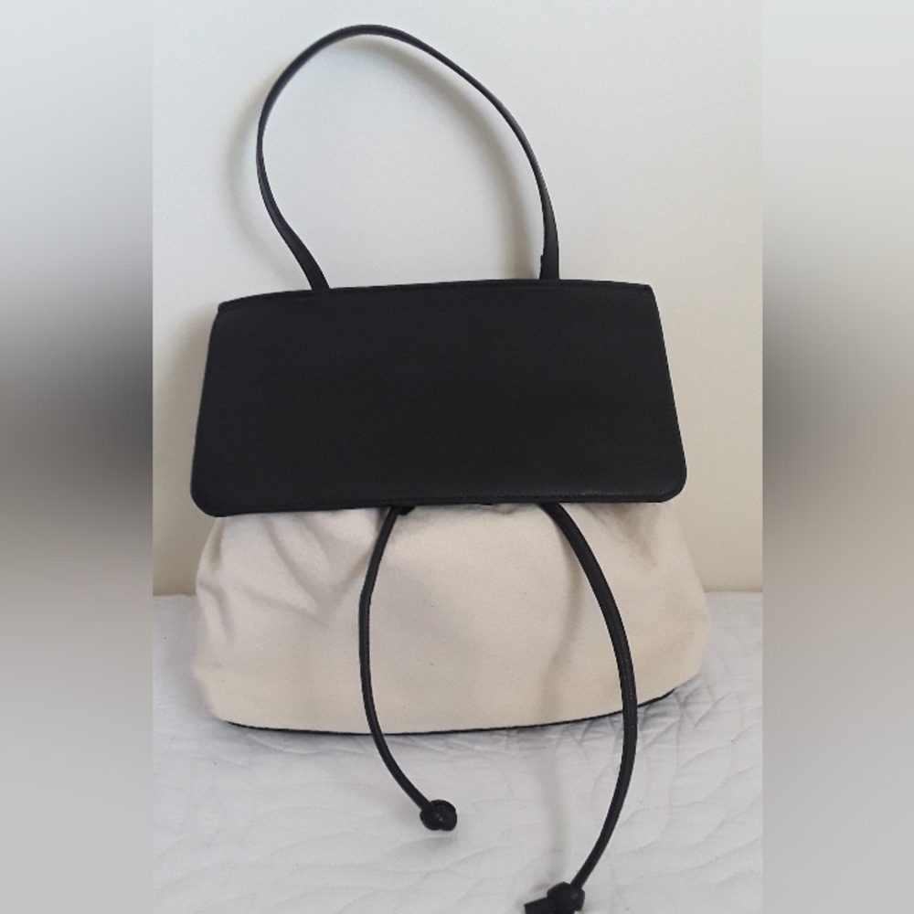 DESIGN LAB CANVAS HANDBAG/ BACKPACK